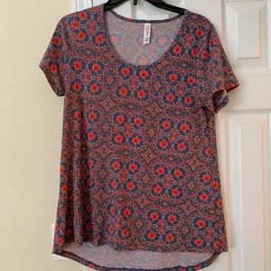 Lularoe top
